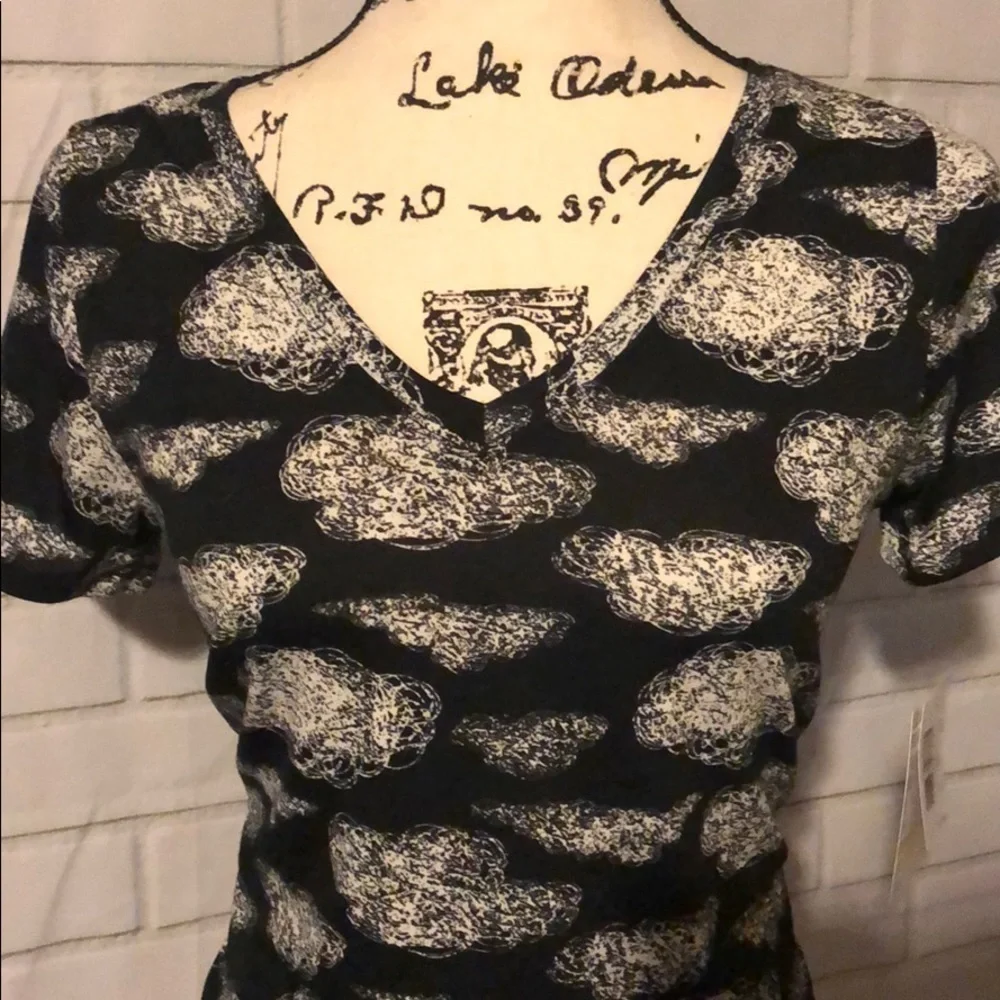 LuLaRoe Christy top size XXS NWT - Picture 2 of 5